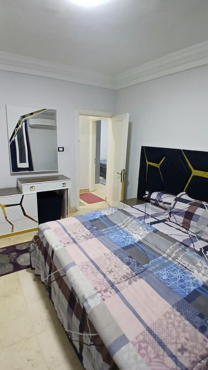 Luxurious Beside Stars * Cairo